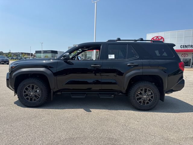 New 2026 Toyota 4Runner SR5 AWD/4WD image 3
