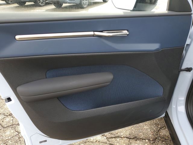 New 2026 Volvo EX30 Plus w/ Climate Package image 21