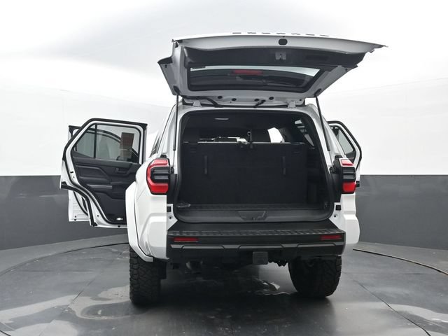 New 2026 Toyota 4Runner SR5 AWD/4WD image 34