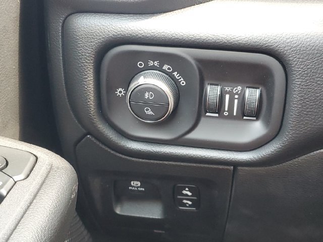 New 2026 RAM 1500 Big Horn AWD/4WD image 17