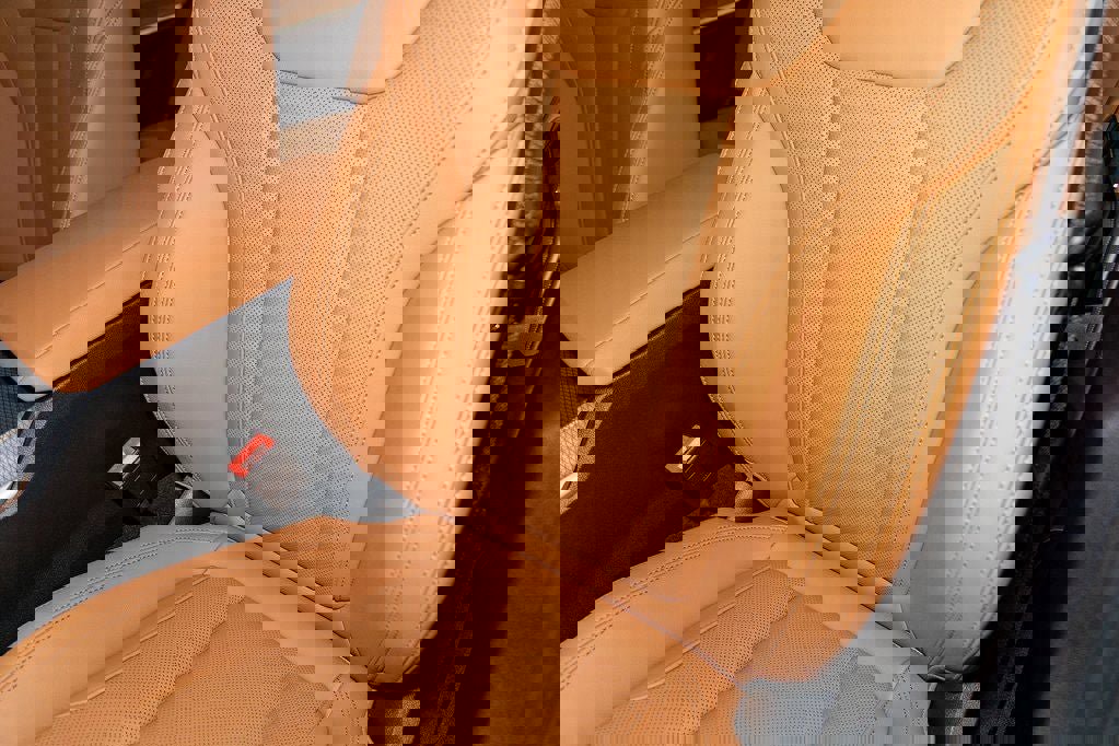 New 2026 BMW 330i xDrive Sedan w/ Convenience Package image 17