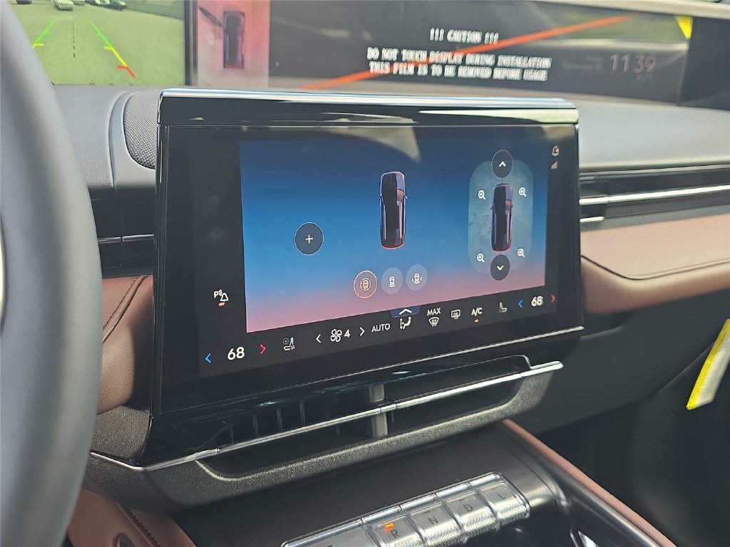 New 2026 Lincoln Nautilus Reserve AWD/4WD image 18