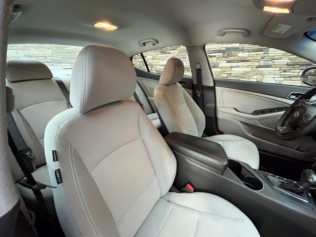 Used 2015 Kia Optima LX FWD image 29