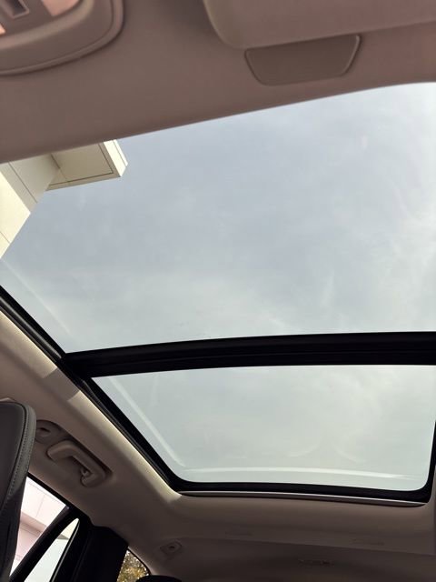 Used 2025 Volvo XC90 B5 Plus image 23