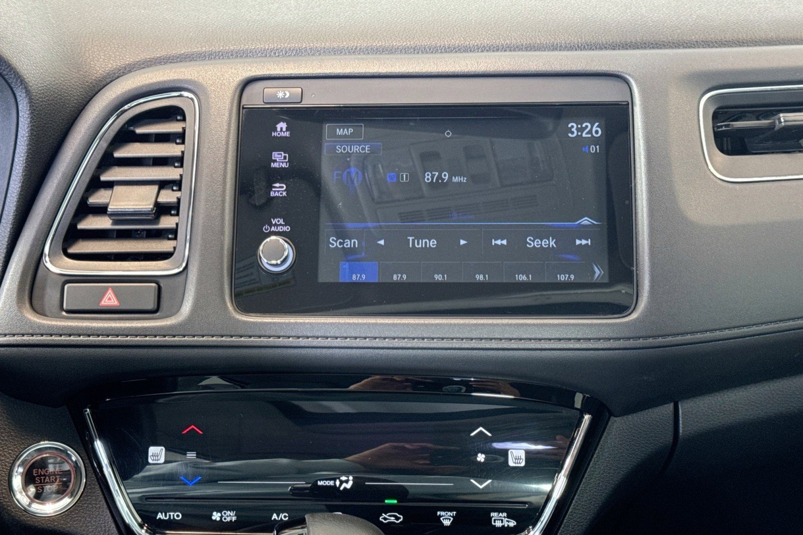 Used 2019 Honda HR-V Touring image 15