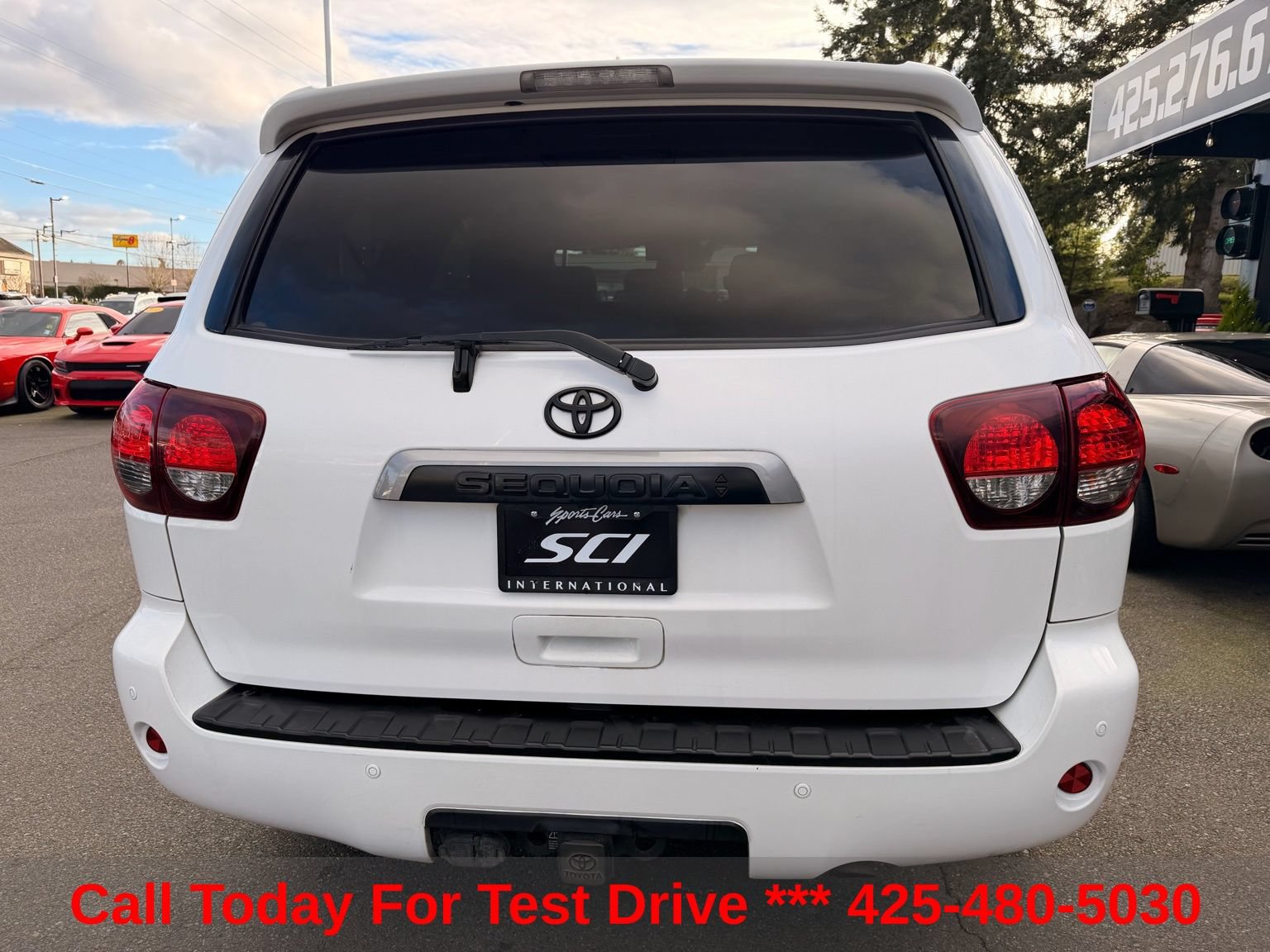 Used 2020 Toyota Sequoia Limited w/ Safety & Convenience Package AWD/4WD image 9