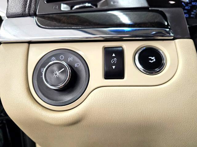 Used 2014 Lincoln MKS AWD w/ Equipment Group 101A image 14