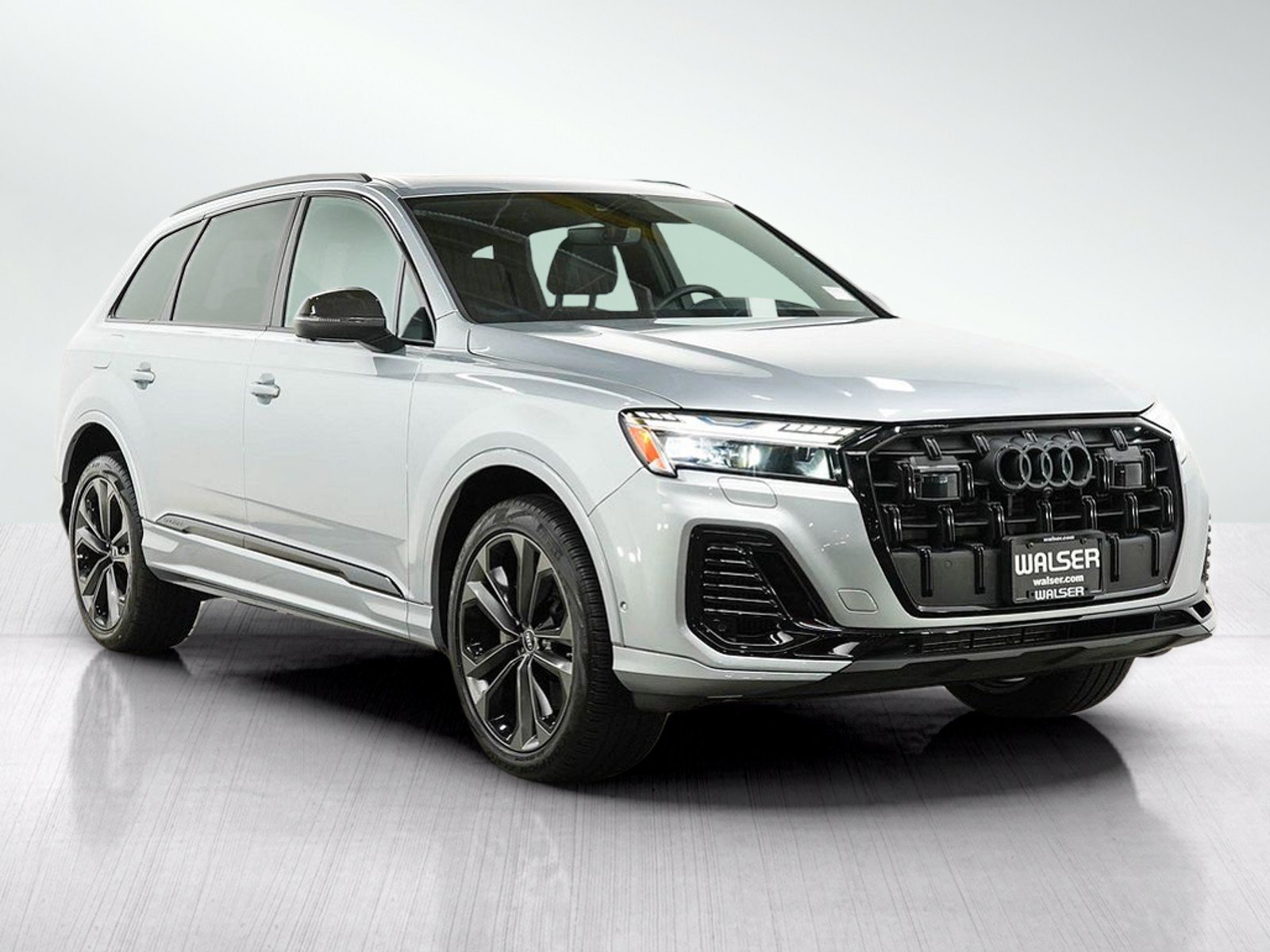 Used 2025 Audi Q7 3.0T Prestige AWD/4WD image 7