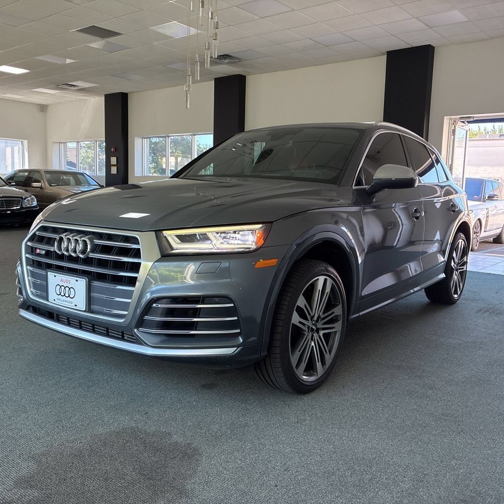 Used 2018 Audi SQ5 Premium Plus w/ Navigation Package AWD/4WD image 2