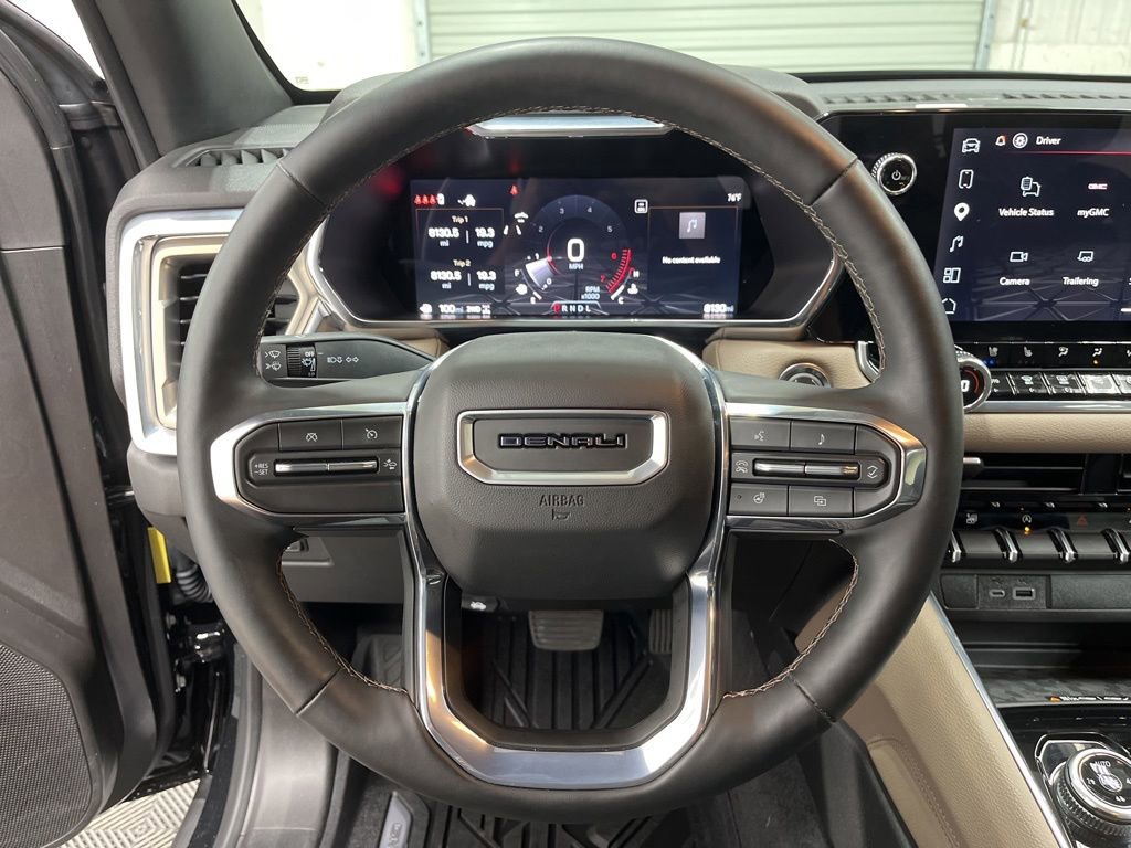 Used 2026 GMC Canyon Denali AWD/4WD image 22