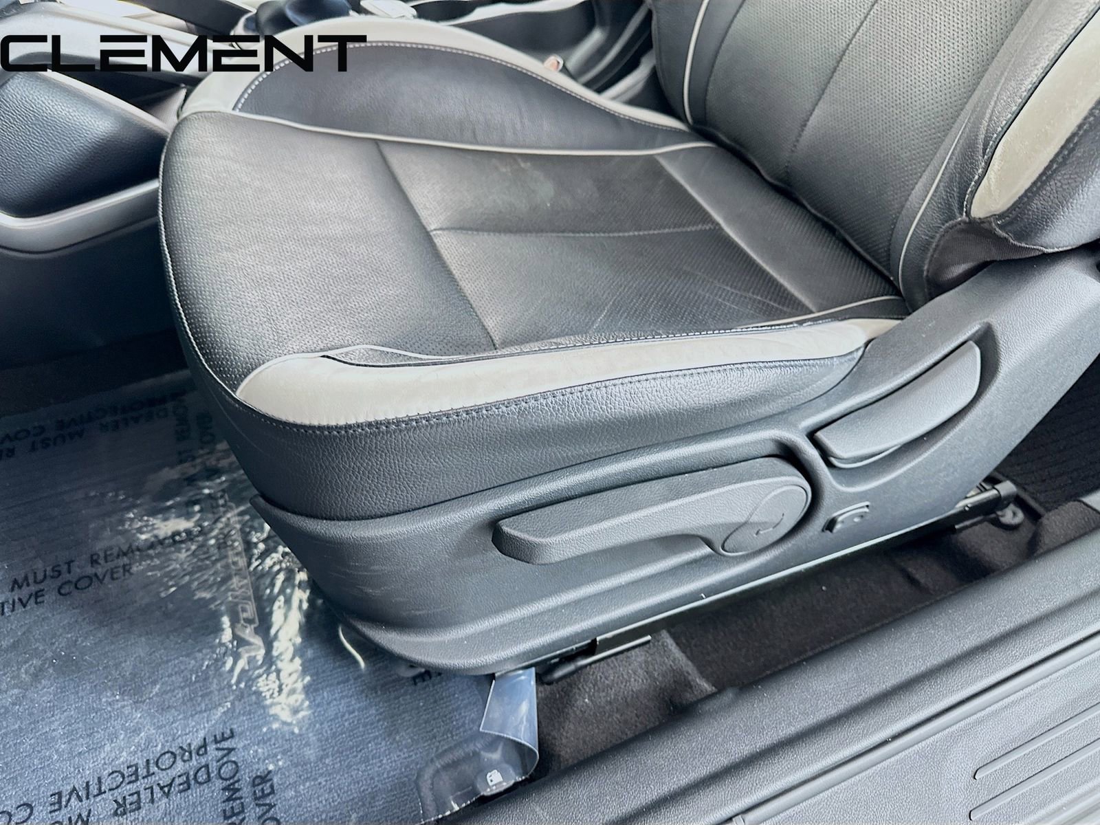 Used 2015 Hyundai Veloster Turbo image 29