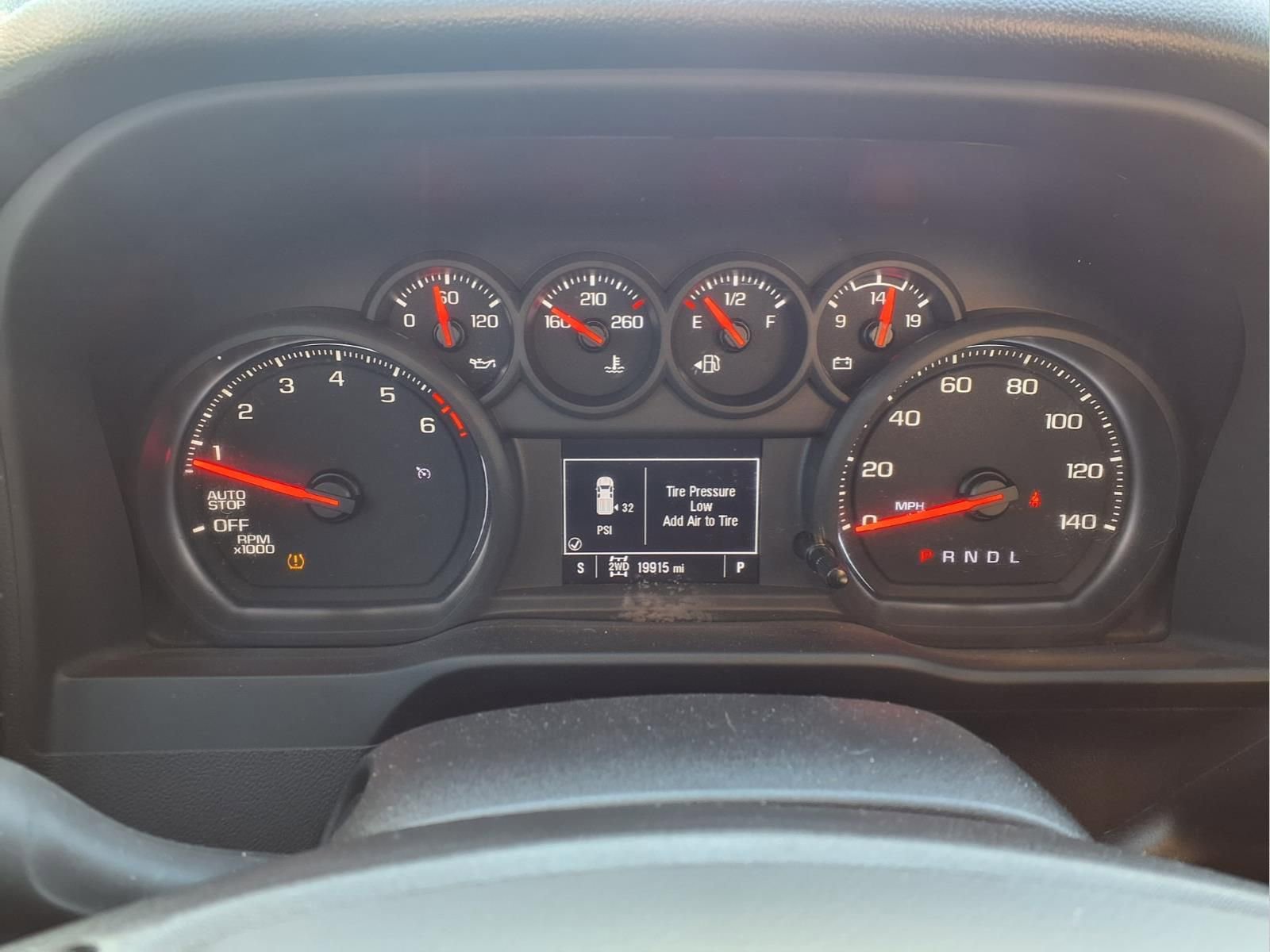 Used 2024 Chevrolet Silverado 1500 Custom Trail Boss w/ Dark Appearance Package image 16