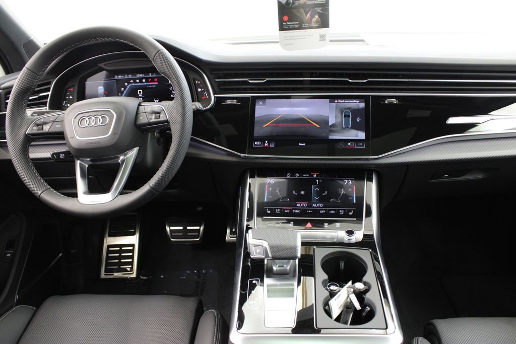 New 2026 Audi SQ7 Premium Plus image 8