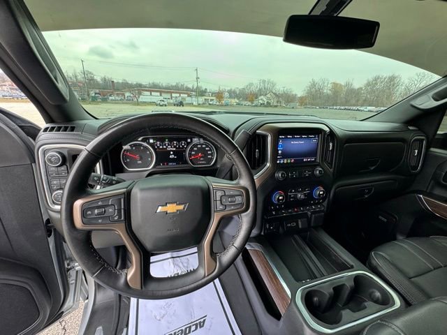 Used 2023 Chevrolet Silverado 2500 High Country w/ Z71 Off-Road Package AWD/4WD image 21