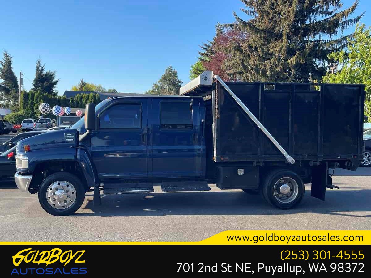 Used 2005 Chevrolet Kodiak C4500 2WD Crew Cab image 2