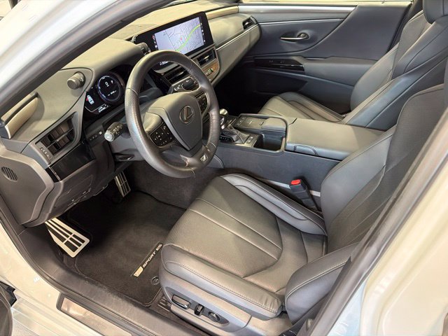 Used 2022 Lexus ES 300h F Sport w/ Accessory Package FWD image 11