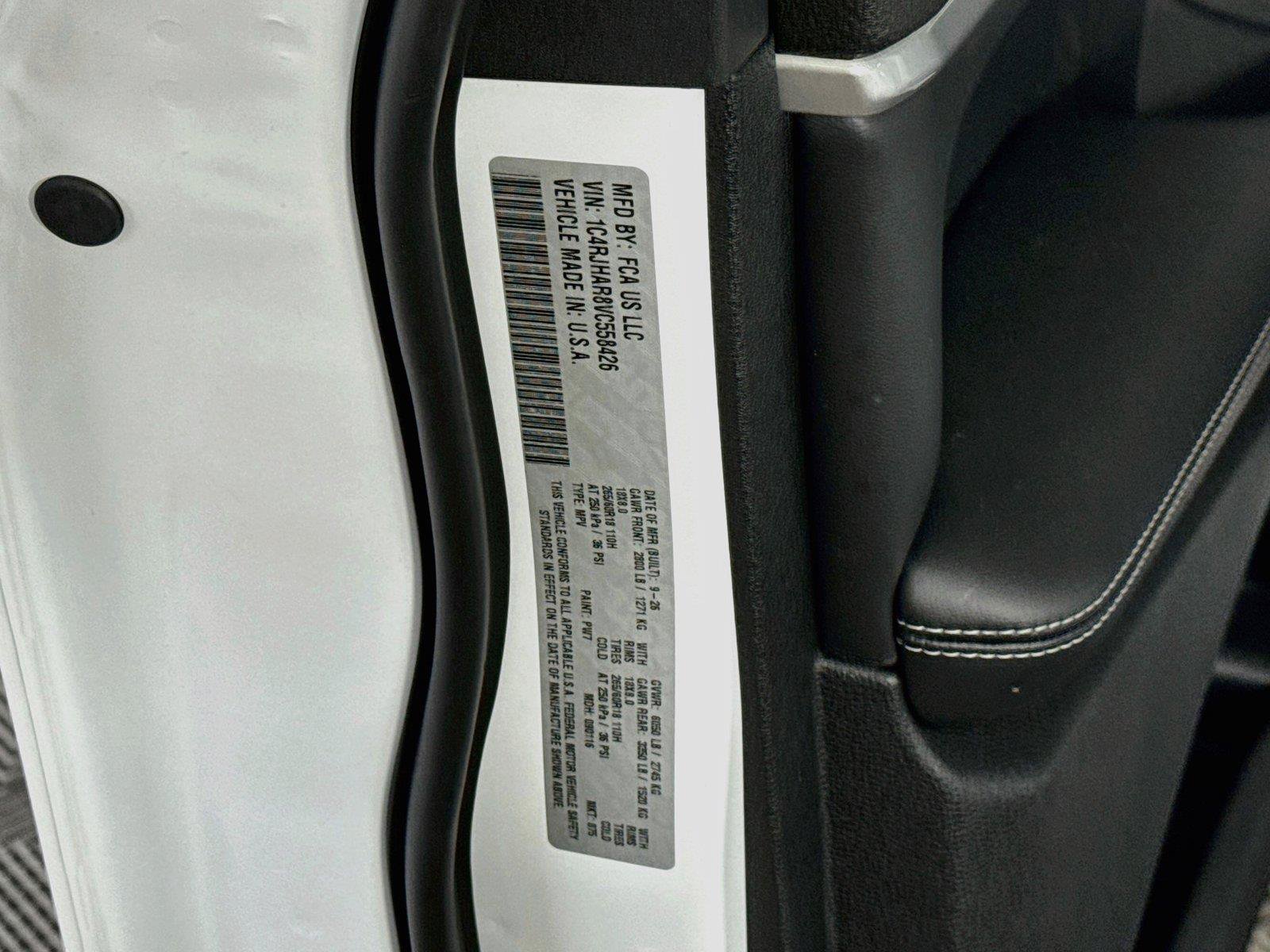 New 2027 Jeep Grand Cherokee 4WD image 25