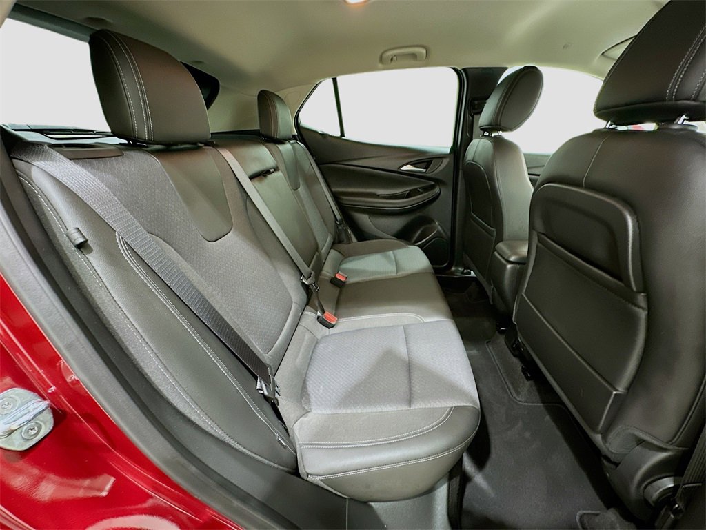 Used 2023 Buick Encore GX Select w/ Safety Package II image 27