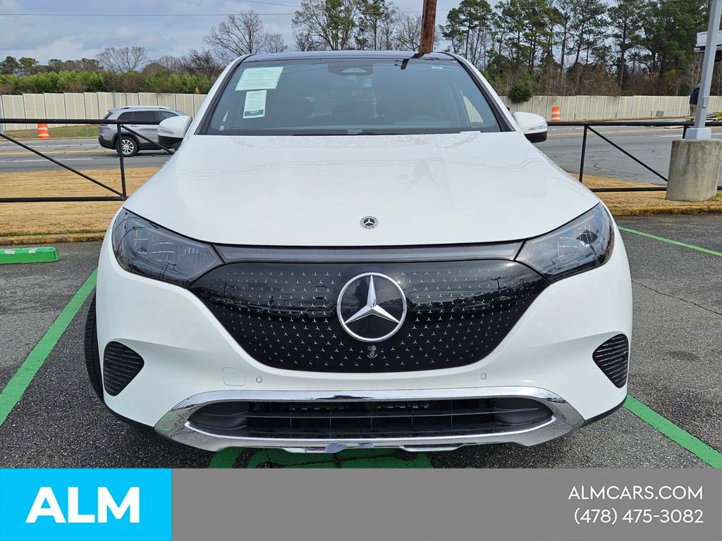 Used 2024 Mercedes-Benz EQE 350+ 4MATIC SUV image 3