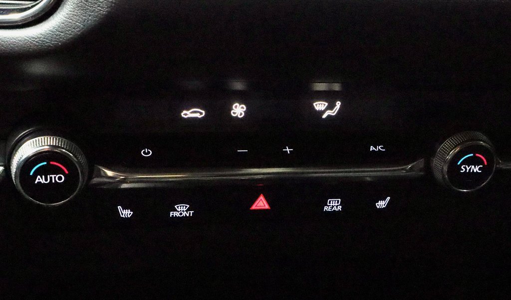 Used 2022 MAZDA CX-30 AWD 2.5 S w/ Premium Package image 35