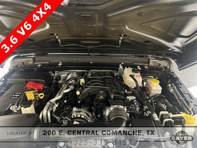 Used 2024 Jeep Wrangler Sport S image 24