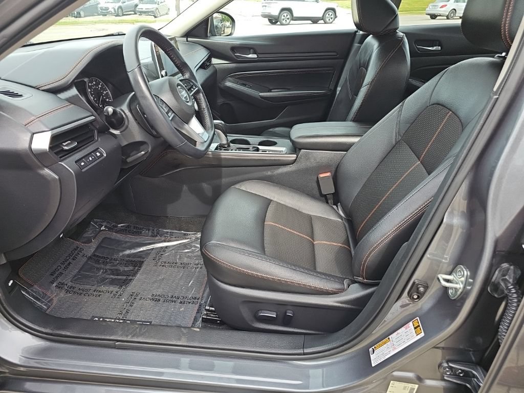 Used 2020 Nissan Altima 2.5 SR AWD/4WD image 19