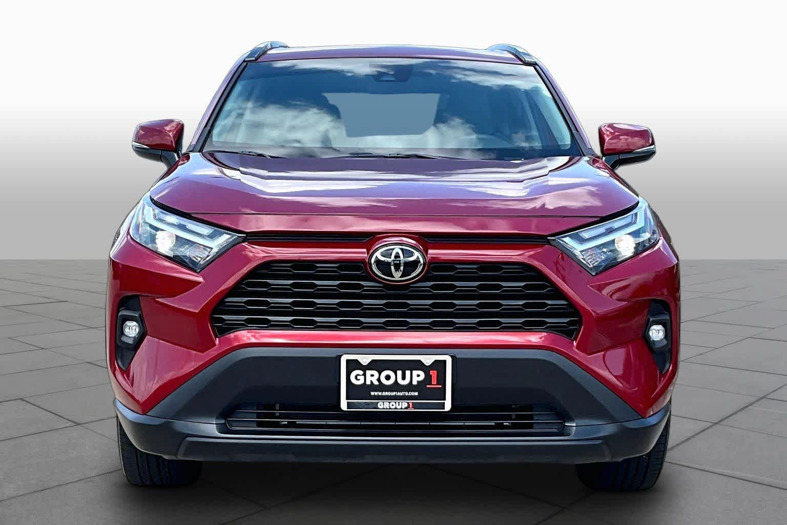 Used 2024 Toyota RAV4 XLE Premium FWD image 7