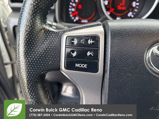 Used 2013 Toyota 4Runner Limited AWD/4WD image 25