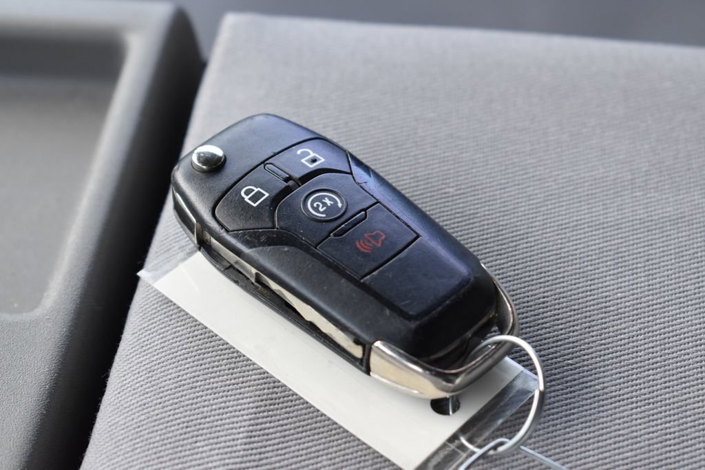 Used 2022 Ford F250 XLT w/ FX4 Off-Road Package image 14