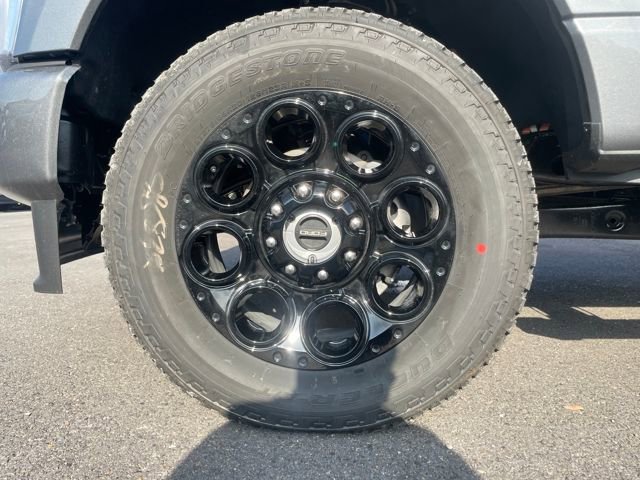 New 2026 Ford F250 Lariat w/ Black Appearance Package image 22