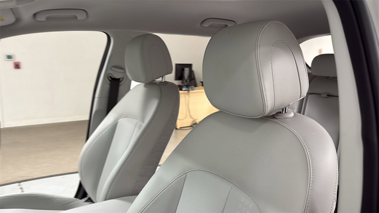 Used 2022 Hyundai Ioniq 5 SEL w/ Cargo Package image 13