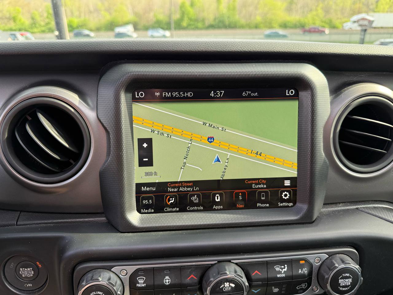 Used 2022 Jeep Wrangler Unlimited Sport w/ Sun And Sound Package AWD/4WD image 23