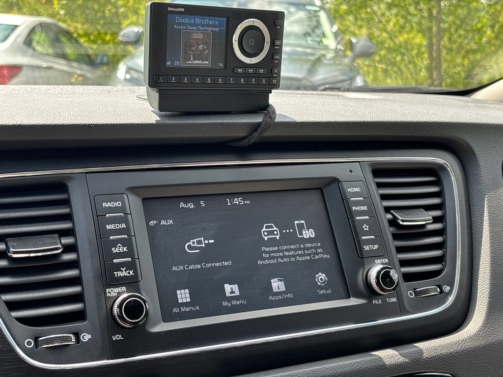 Used 2020 Kia Sedona LX FWD image 24