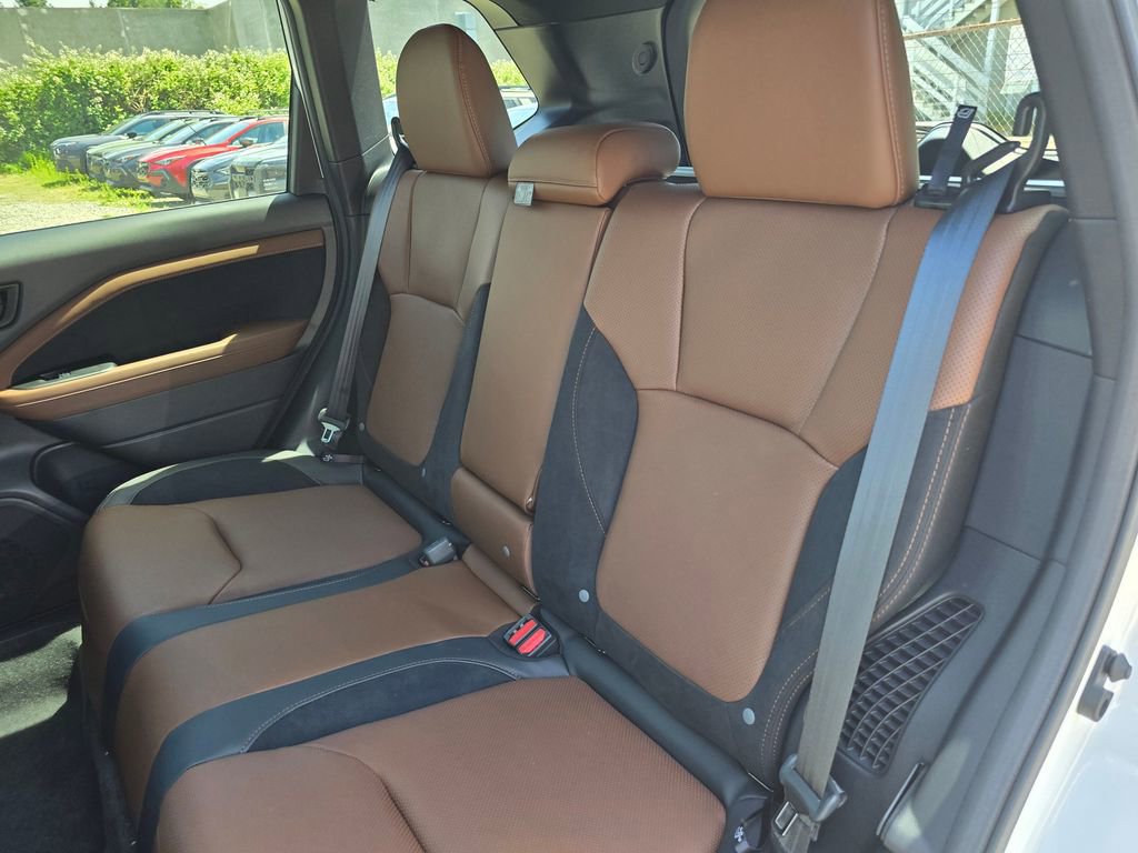 New 2026 Subaru Forester Touring AWD/4WD image 17