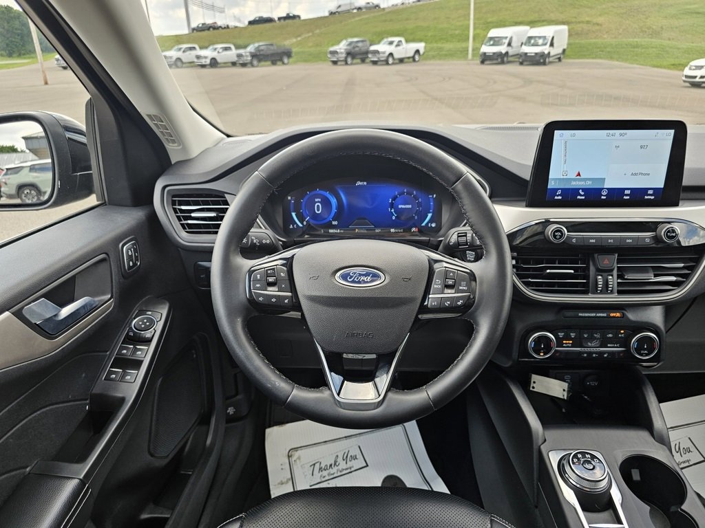 Used 2022 Ford Escape SEL w/ Technology Package image 29