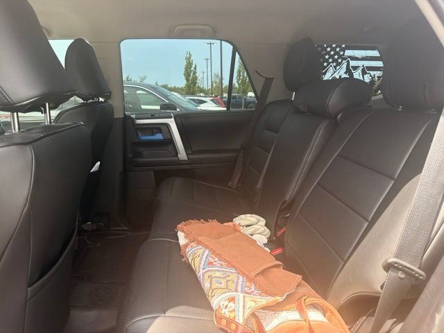 Used 2019 Toyota 4Runner SR5 AWD/4WD image 16