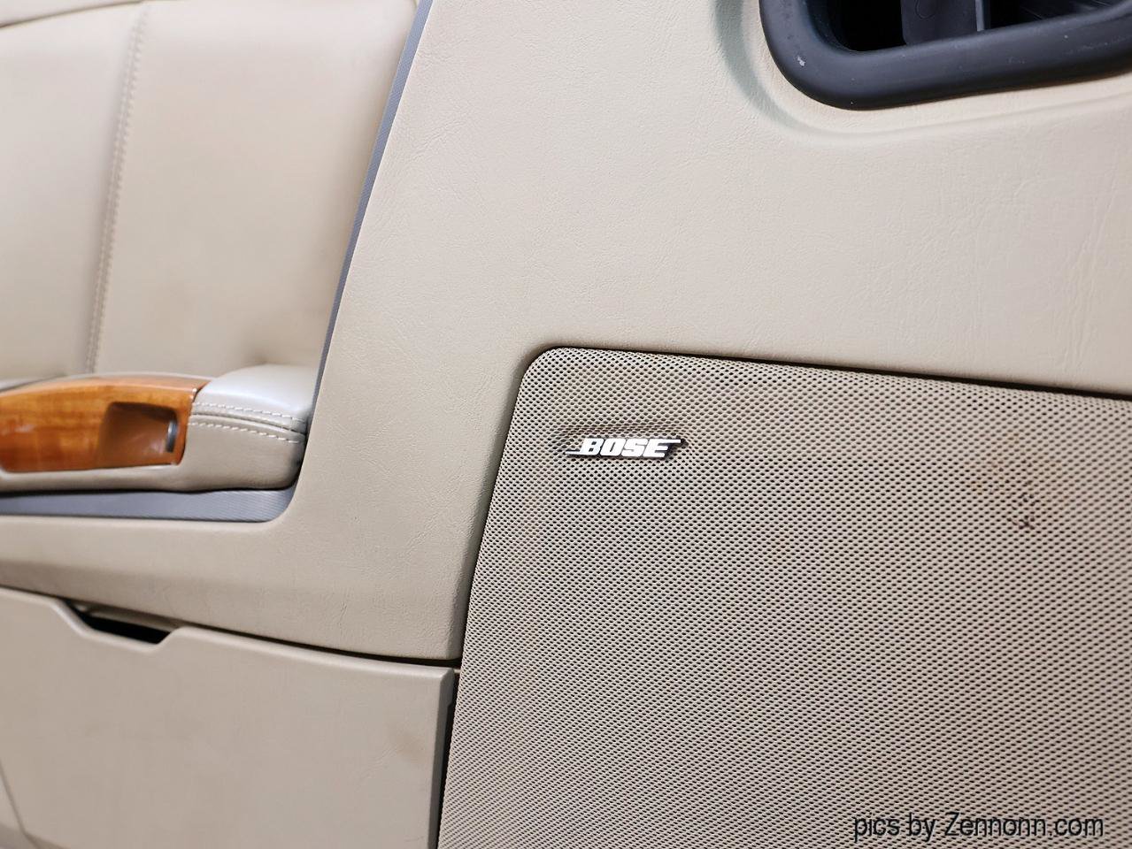 Used 2008 Cadillac XLR RWD image 22