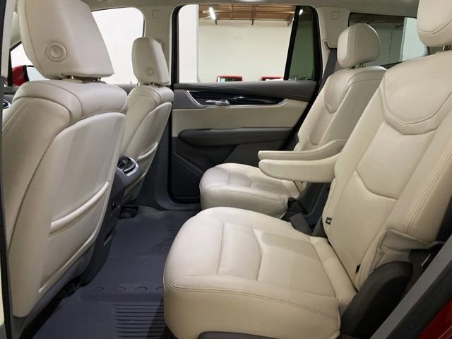 Used 2023 Cadillac XT6 Premium Luxury w/ Technology Package AWD/4WD image 21
