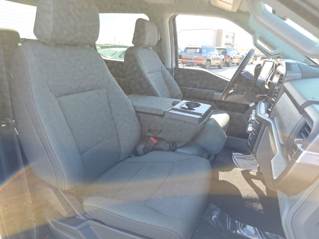 Used 2025 Ford F150 XLT w/ Equipment Group 301A Standard image 19