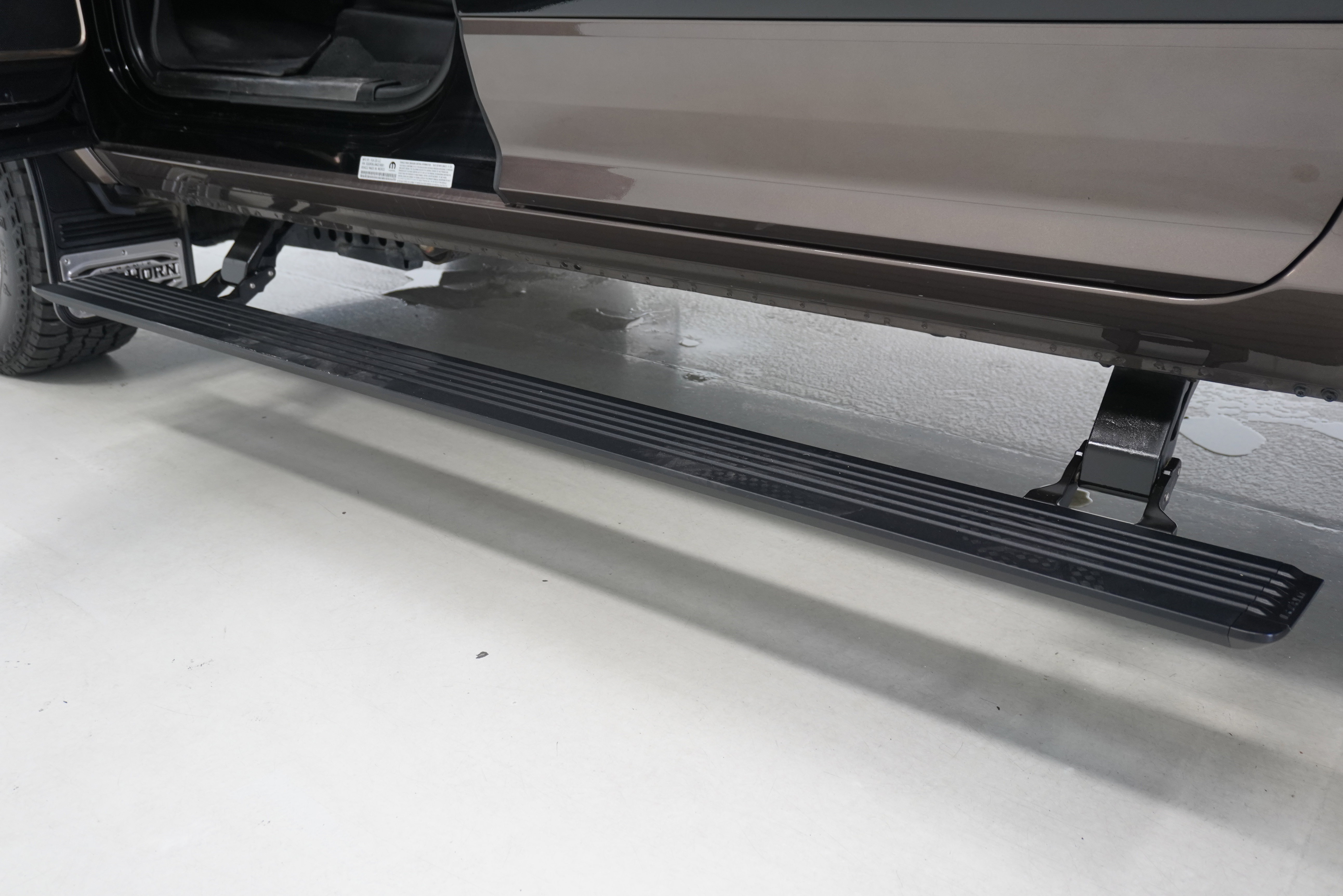 Used 2022 RAM 3500 Limited image 7