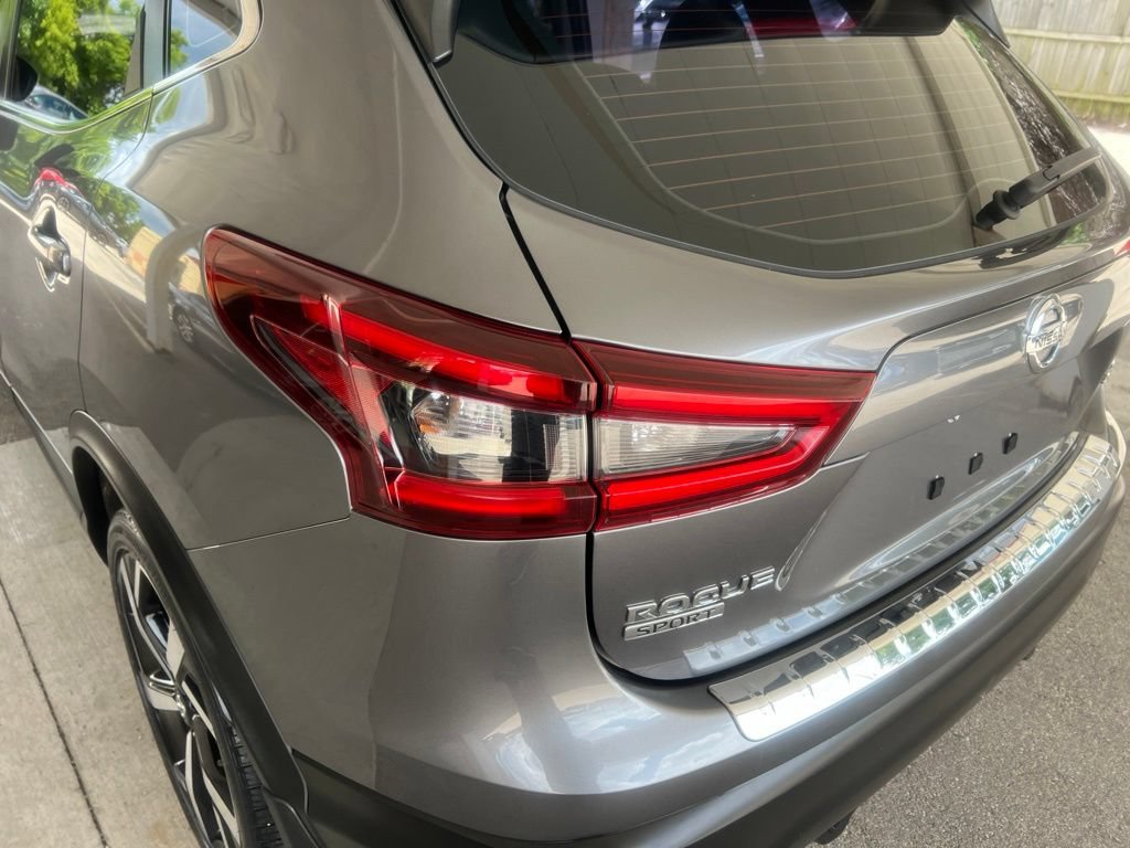 Certified 2022 Nissan Rogue Sport SL AWD/4WD image 35