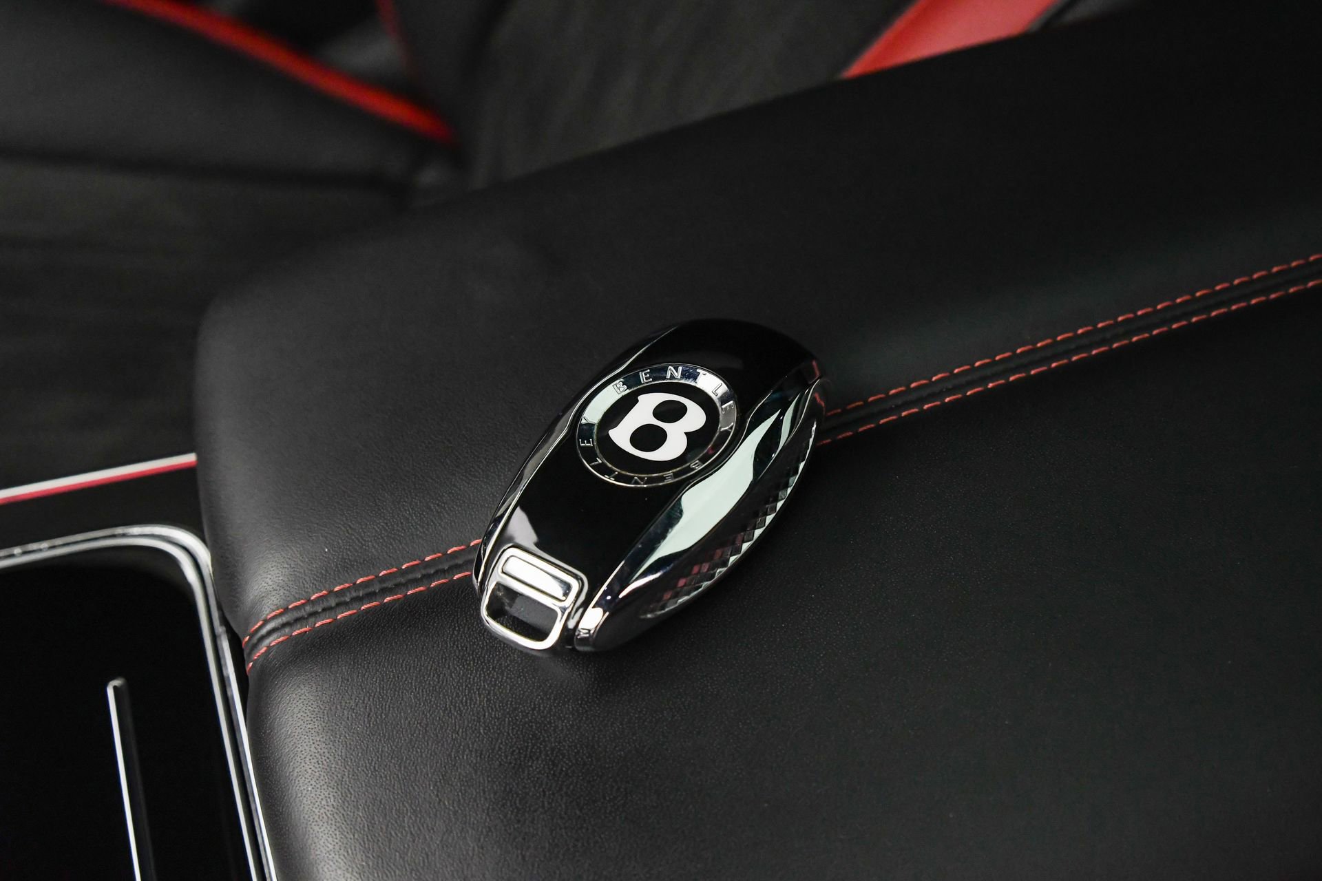 Certified 2023 Bentley Flying Spur W12 image 22