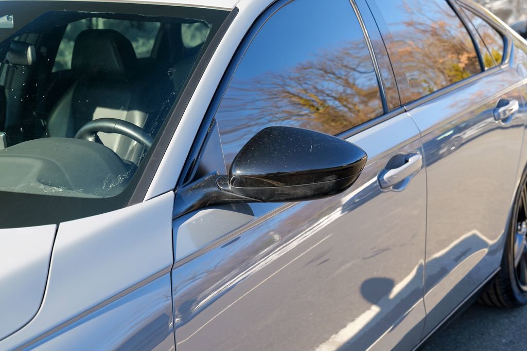 Used 2023 Honda Accord Sport image 11