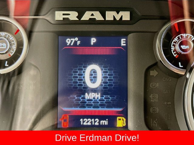 Used 2023 RAM 1500 Big Horn RWD image 32