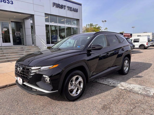 Used 2022 Hyundai Tucson SEL AWD/4WD image 2