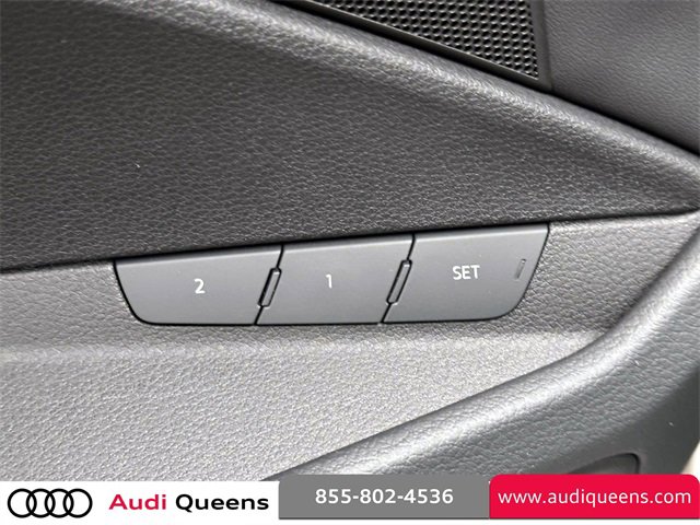 Certified 2022 Audi e-tron Premium image 15