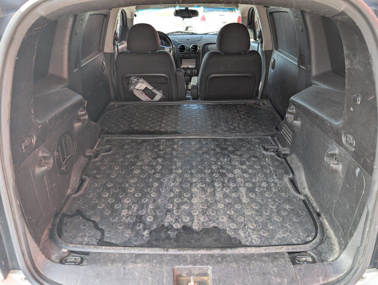 Used 2008 Chevrolet HHR LT image 7