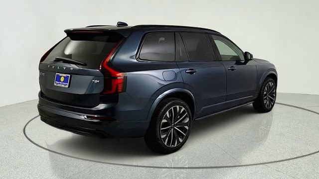 New 2026 Volvo XC90 T8 Ultra w/ Protection Package AWD/4WD image 7
