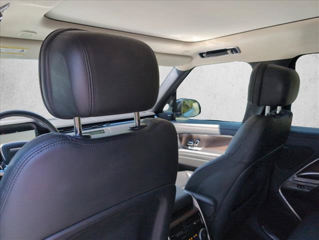 Used 2023 Land Rover Range Rover SE AWD/4WD image 22