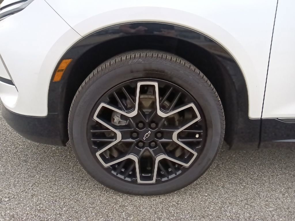 Used 2023 Chevrolet Blazer RS image 10